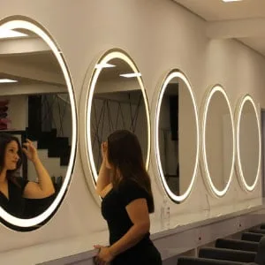 Espelho iluminado Led redondo para salão de beleza